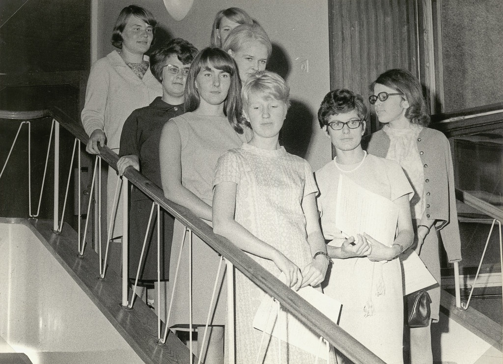 Academic secretaries, 1968