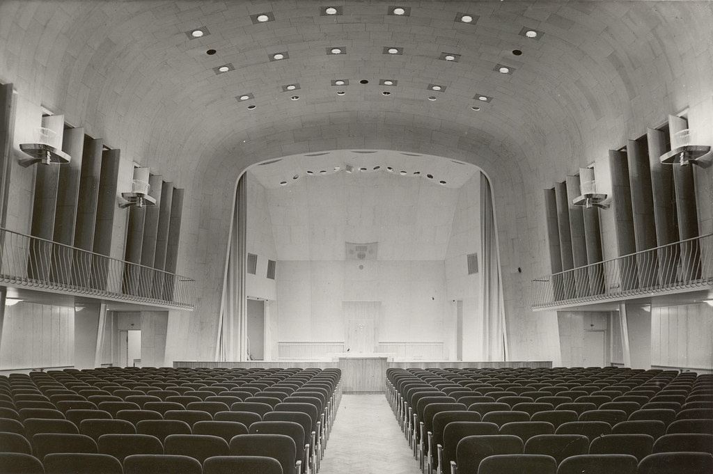 Helsinki School of Economics, assembly hall