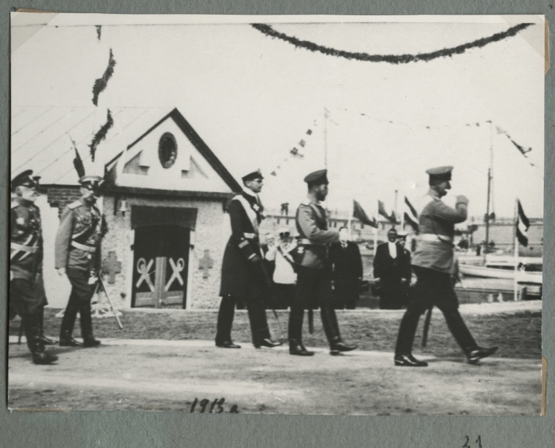 Vene keisri Nikolai II ja saksa keisri Wilhelm II vastuvõtt Paldiskis 1912.