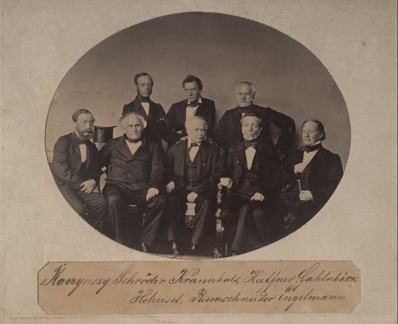 Grupipilt. Balti-saksa kultuuritegelased. Raczynsky, Schröder, Krannhalv, Haffner, Gahlbäck, Hoheisel, Riemschneider, Engelmann.