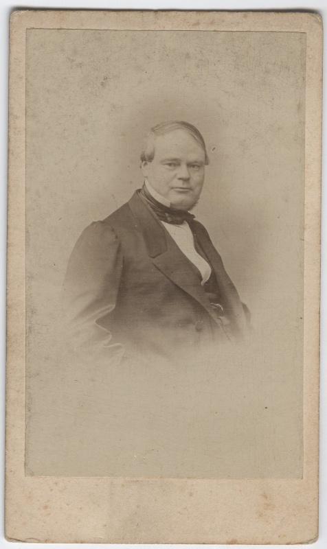 Portree: Theodor Hoppe - Tartu raamatukaupmees.