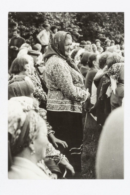 15. juunil 1987. aastal jätkusid pidustused Järvede külas.