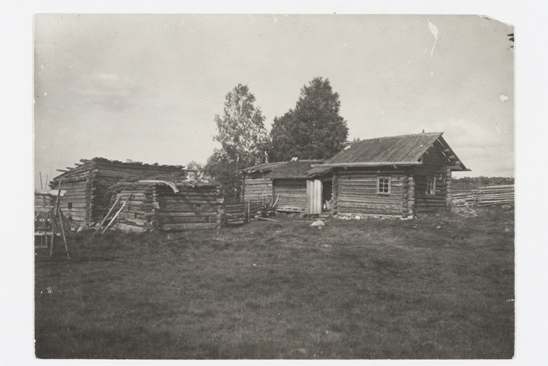Kehviku talutare ja kõrvalhooned Karjalas 1928. a.