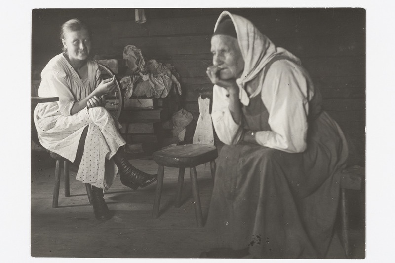 Karjala rahvalaulik Maria Karhujeva 1928. a.