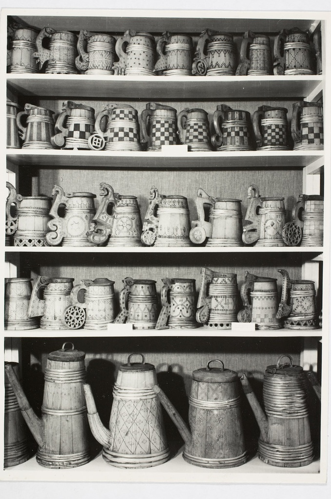 Õllekannud näitusel