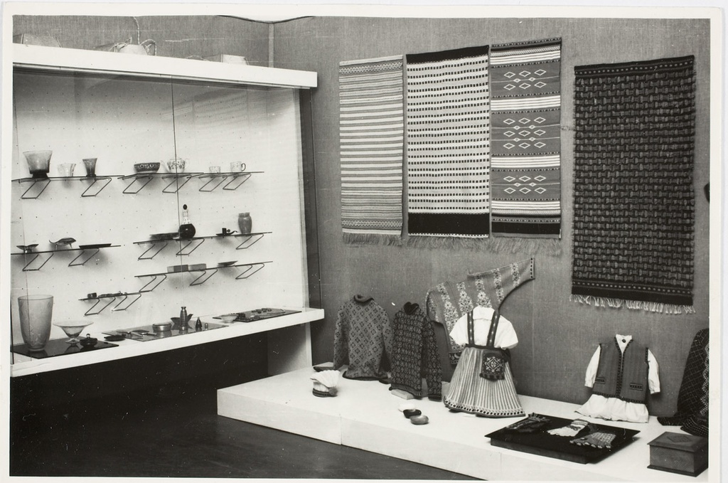 Näiteid kaasaegsest Eesti tarbekunstist