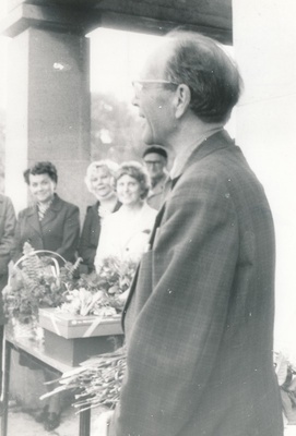 Rakvere I Keskkooli matemaatikaõpetaja Ado Pajo 60. sünnipäev  similar photo
