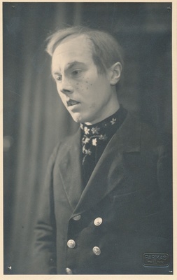 Olev Eskola Kiire rollis  duplicate photo