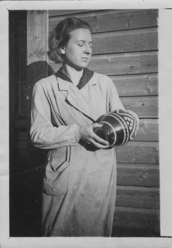 Linda Liiv, AS "Savi" kunstnik.