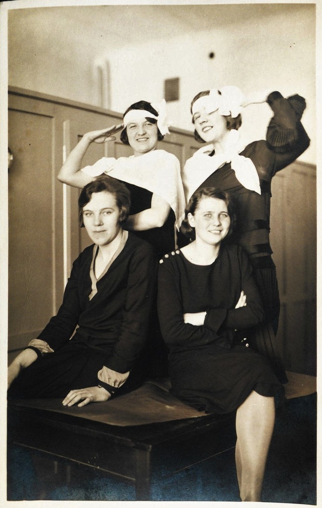 Women in the Central Hospital of Defence Forces