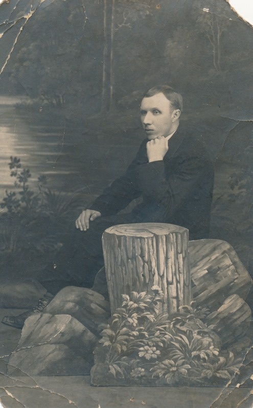 Karl Kallas, rätsep Kundas