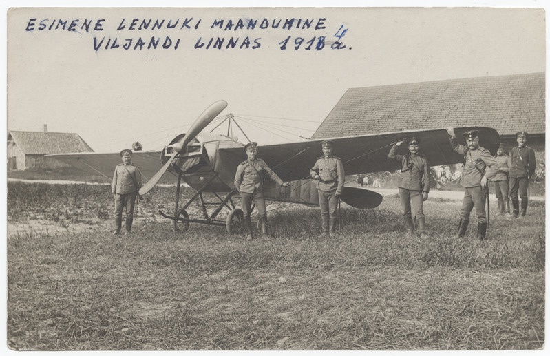 Esimese lennuki maandumine Viljandis