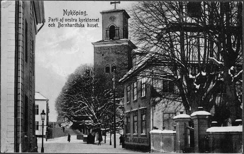 Sankt Nicolai kyrka - Kyrkan med omgivning.
