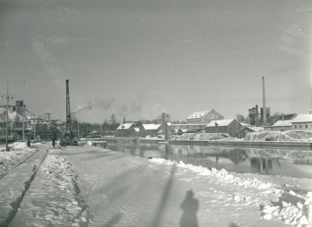 Nyköpings hamn år 1952