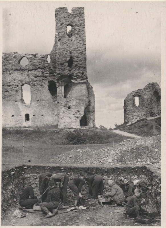 Arheoloogilised kaevetööd Rakvere linnuses