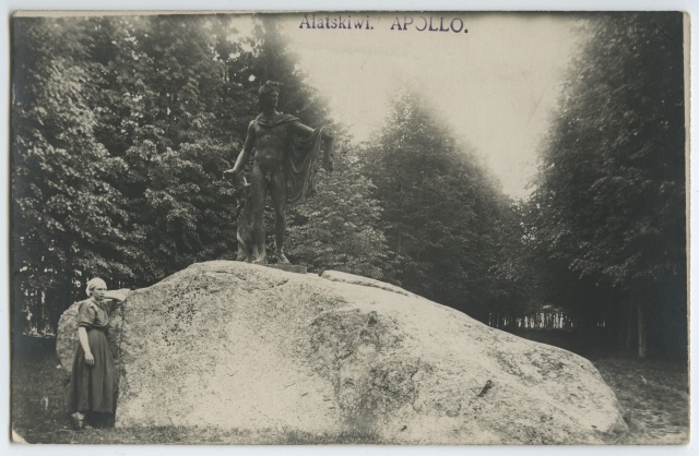 Apollo Belvedere Pronx Sculpture in Alatskivi Castle Park