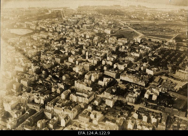 Aerofoto Esplanaadi, Laskurite garden and railway freight station in Riga [1916].