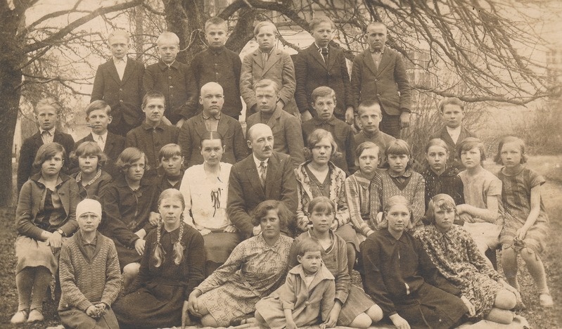 Rägavere algkooli õpilased