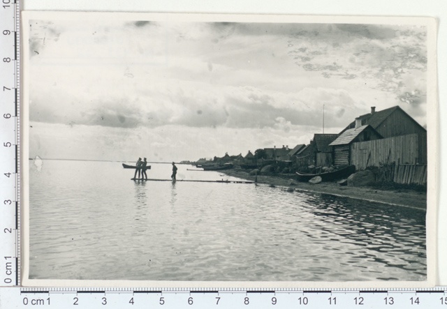 Peipsi beach must be above Kallastes in 1921