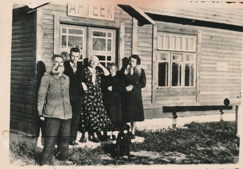 Proviisor Rosenberg perega