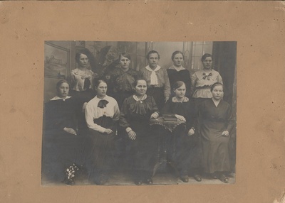 Õmbluskursused Rakveres  duplicate photo