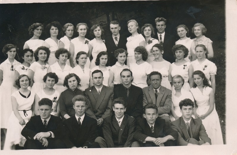 Rakvere II Keskkooli õpilased