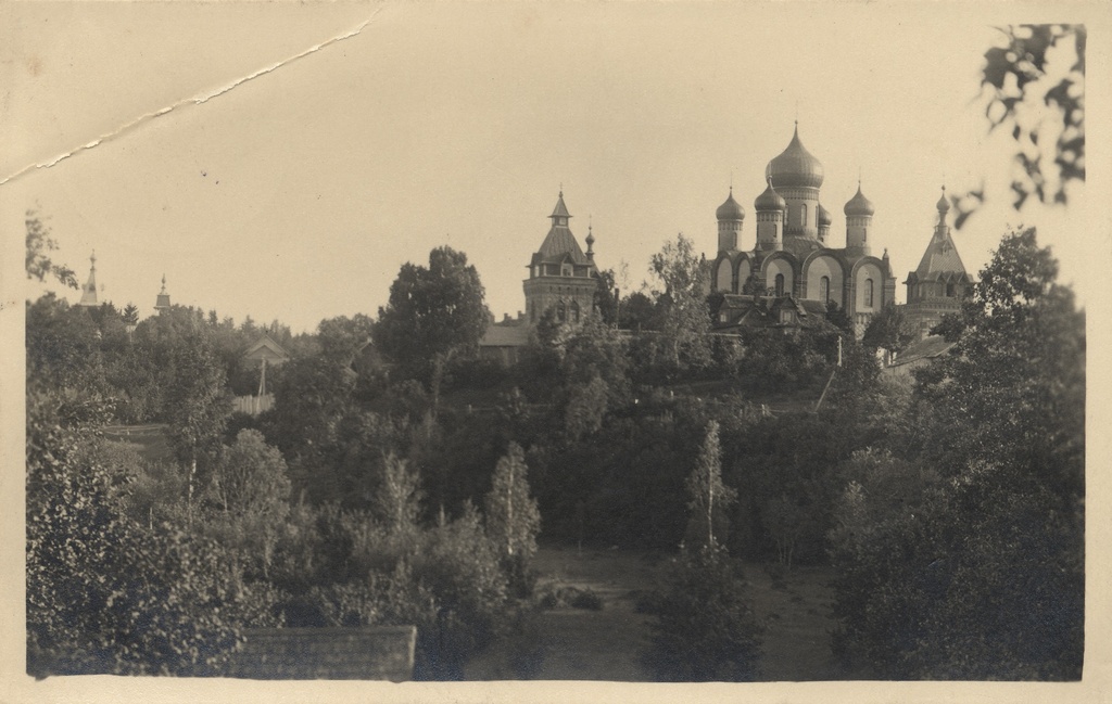 Estonia : Kuremäe monastery = Monastõr Kuremäe