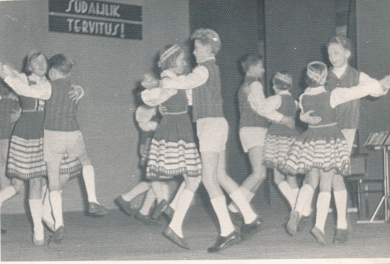 Rakvere Pioneerimaja tantsijad Riias