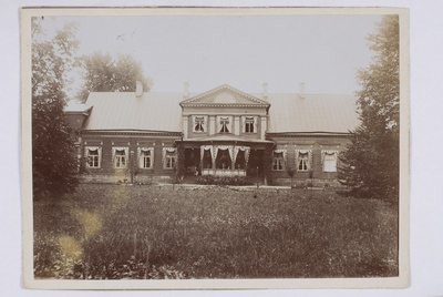 Virumaa, Jõhvi khk, Pagari manor by flower garden 1909  similar photo