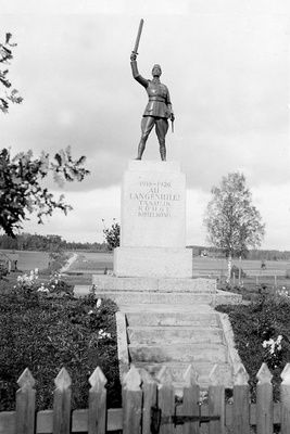 Rõuge Vabadussõja mälestusmärk  duplicate photo