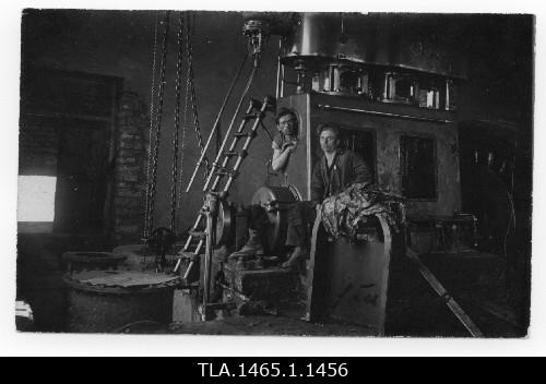 Kohtla-järve põlevkivi mining. Power station.