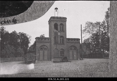View of Volmar's Spray House during the War of Liberty.  duplicate photo