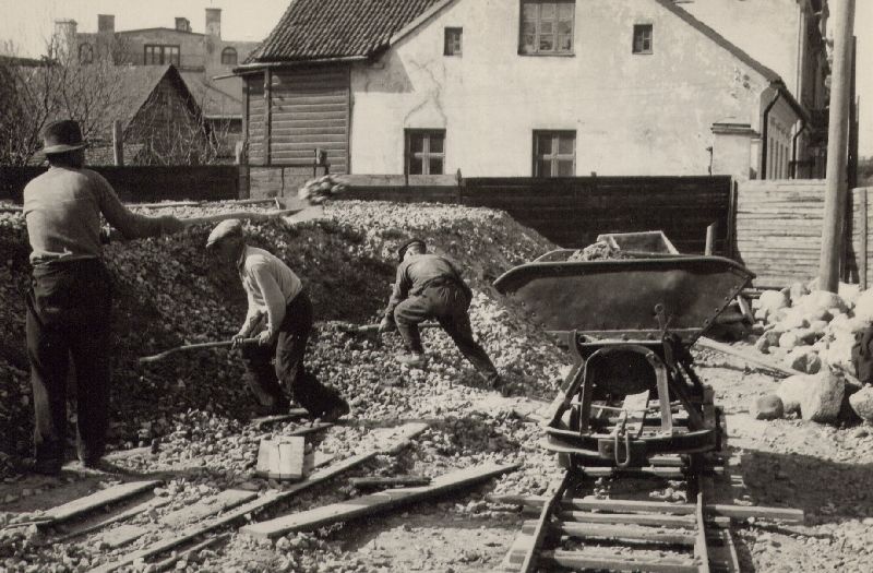 Construction of the building of Tartu Department of Eesti Pank