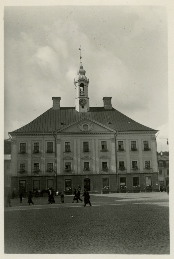 Tartu Raekoda, view. Architect Johann Heinrich Bartholomäus Walter