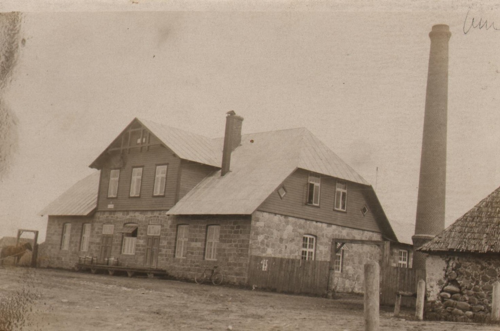Oiu Milk Association building, 1931.
