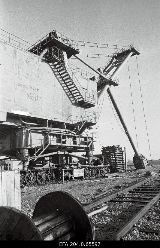 Excavator EVG-6 Maardu Chemistry Combination.