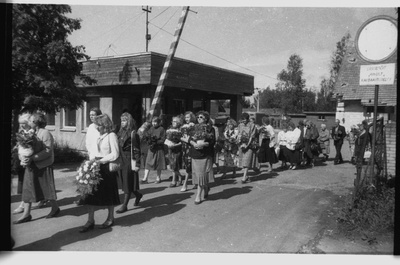 Matused; matuserongkäik  similar photo