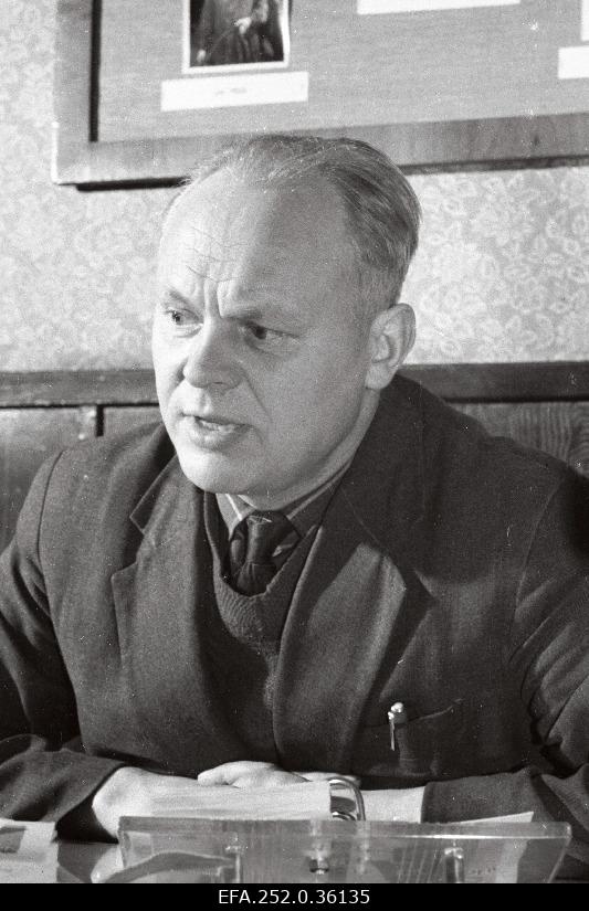 The main engineer of the Estonian Cable of the factory Vassili Talumäe.