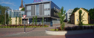 AQVA hotell ja spa Rakveres, vaade hoonele. Arhitektid Mart Kadarik, Anu Tammemägi, Erkki Ristoja, Anu Paeveer rephoto