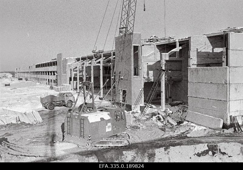 Construction of the Chrome Leather Factory.