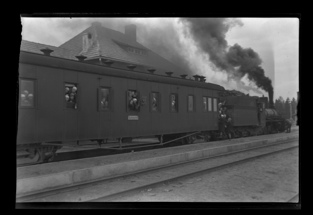 On Otepää tour, train at Palupera railway station