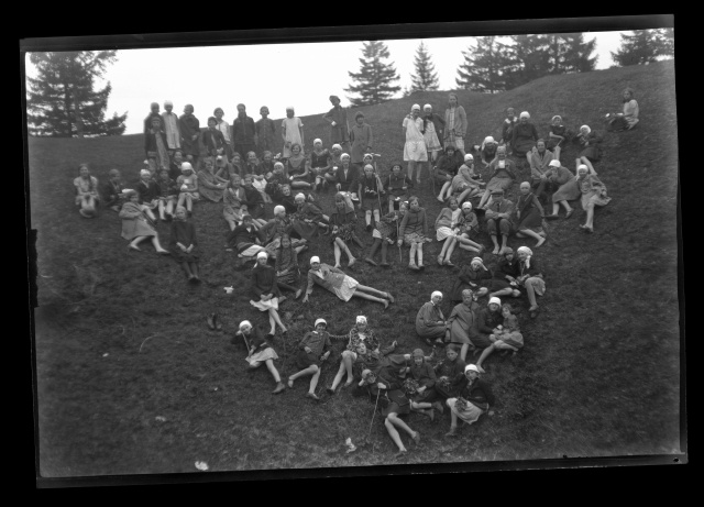 Group photo on Otepää tour, Linnamäe