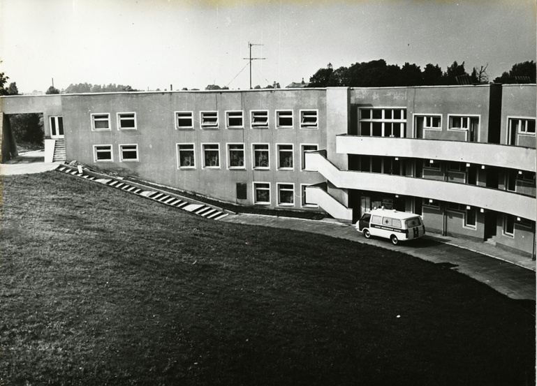 Otepää ski room, front view. Architects Peep Jänes, Tõnu Mellik