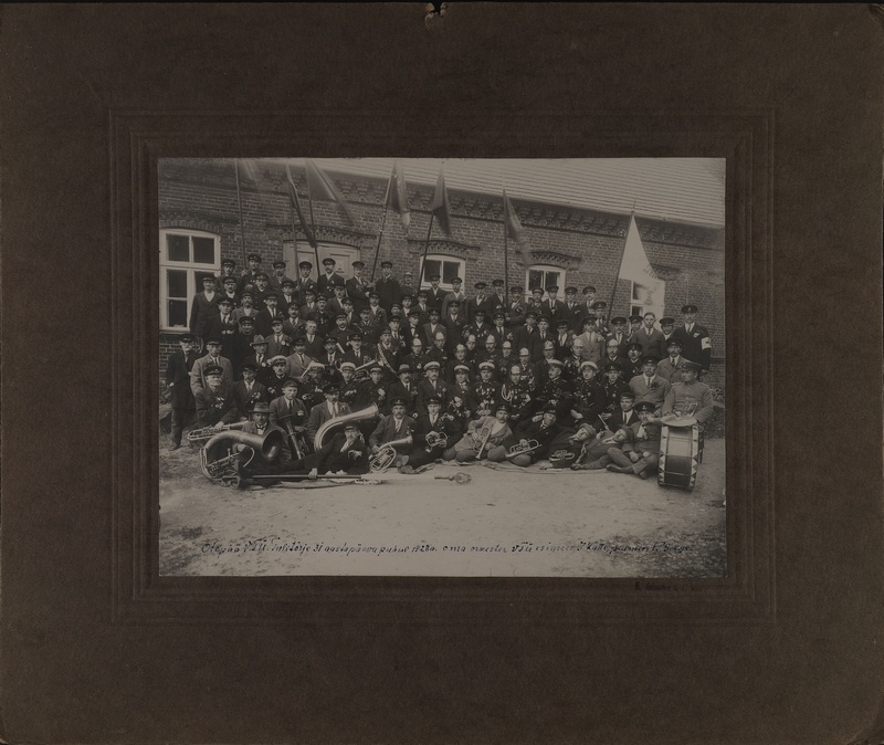 Members of Otepää VTÜ on the 31st anniversary of the Society in 1928.