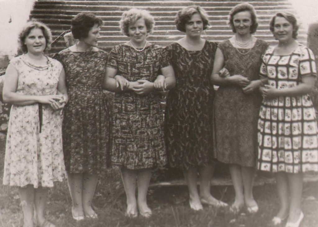 1953.a.Õisu lõpetanute kokkutulekul Õisus