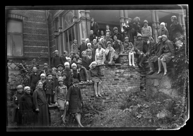 Group photo, Otepää tour, on the verandal of Pühajärve Castle