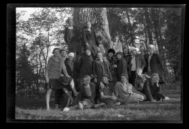 Group photo on Otepää tour, Sõsarsaarel
