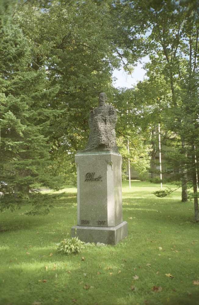 Jakob Hurda monument in front of Otepää Church Manor