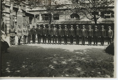 Eesti olümpiadelegatsioon Antwerpeni VII suveolümpial 1920  duplicate photo