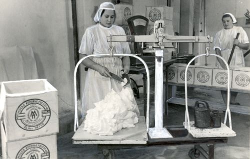 Or weighing and packaging in Otepää butter industry